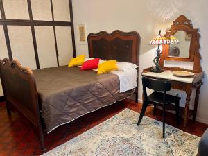 IL TORRIONE casa difronte a grandi giardini