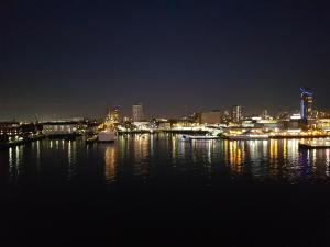 Portsmouth House near Centre 3 Bedrooms