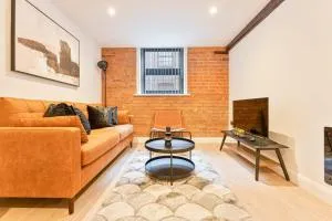 Lovely 2 Bed Apartment in Burton-on-Trent - 特伦特河畔伯顿