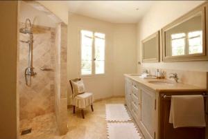 Villas Elegance et simplicite au coeur des vignes : photos des chambres