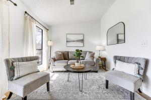 5 Mi to Strip! Pointe Royale Condo with Indoor Pool