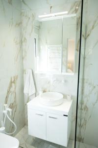 Keratea Luxury Villa -Athens Airport