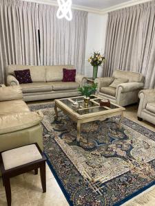 Beautiful & Cozy Newly remodeled 2 Bedroom