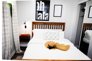 French Charm in Brampton 2 Bdrm Apt