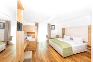 Hotel & Gästehaus Im Ziegelweg KLIMATISIERT Eintrittskarten für den Europa-Park erhalten Sie garantiert über uns