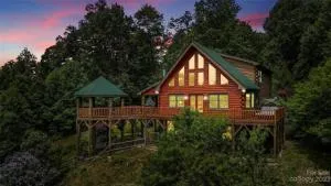 Enchanting Mountain Oasis - Whitehouse