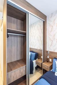 Rover Jacques Pilon Centro