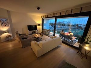 Ruim en modern appartement ideaal gelegen tussen zee en jachthaven