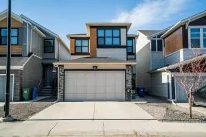 Small Paris Two Bedrooms entire house - De Winton