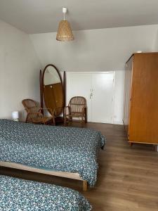 Maisons de vacances Maison Chapeau Saint Jacques - 400m de la plage : photos des chambres