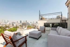 Magnificent Triplex in Art Deco Building