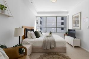A Comfy 2BR Apt for 7 Next to Darling Harbour