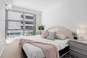 A Comfy 2BR Apt for 7 Next to Darling Harbour