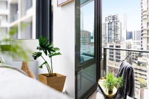 A Stylish CBD Studio Right Next to Southern Cross