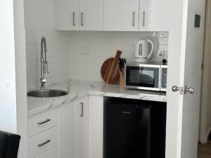 Unit 2 - Beach view in Paradise