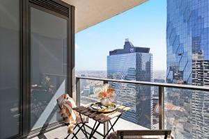 A Cozy 2BR Apt on Spencer St with FREE Parking