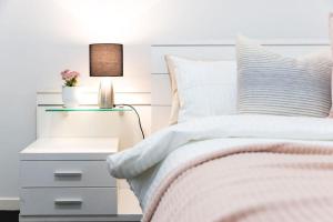 A Comfy Studio for 6 Next to Darling Harbour