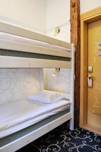 Meriton Old Town Garden Hotel