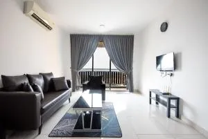 Comfy 3BR Apt @ KSL Daya Near IKEA Tebrau Parking - Kangkar Teberau