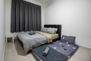 Comfy 3BR Apt @ KSL Daya Near IKEA Tebrau Parking