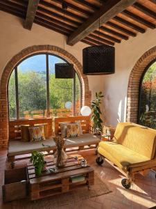 Casa nel bosco il Grottone