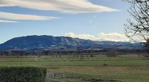 Ardross House - Leithfield