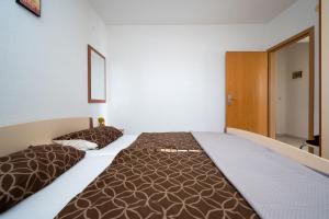 Family-friendly apartments with swimming pool Ljubac, Zadar - 21937