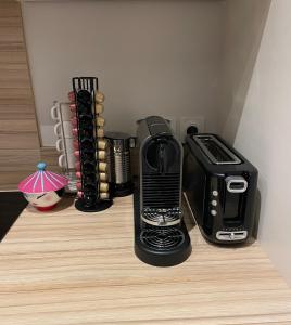 Cannes Old Port, SEAFRONT & SEAVIEWS new reversible air conditioning