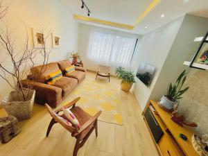 Casa no centro com churrasqueira