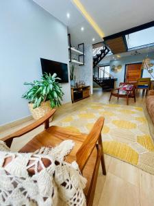 Casa no centro com churrasqueira