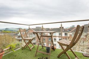 Stylish Central Apt At Aviva