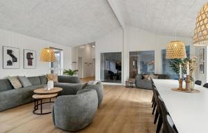 Awesome Home In Ålbæk With Wifi