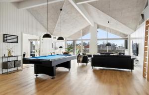 Awesome Home In Ålbæk With Wifi