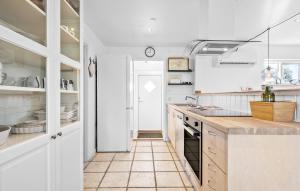 3 Bedroom Stunning Home In Højby