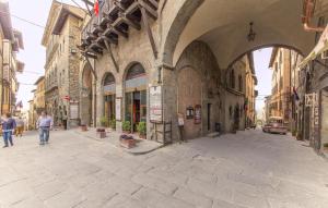 Beautiful Home In Cortona With Wifi