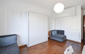 Stunning Apartment In Bordighera