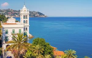 Stunning Apartment In Bordighera