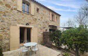 Nice Home In Saint-Laurent-De-La-Ca