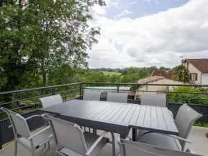 Gîte rénové avec terrasse et jardin, au cœur de Saint-Mesmin, idéal pour nature et randonnées - FR-1-616-212 - Laurière