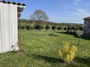 Maisons de vacances Gite Saint-Aubin-de-Lanquais, 2 pieces, 2 personnes - FR-1-616-363 : photos des chambres