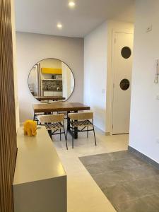 Piscina y mar en Santa Marta Pozos Colorados