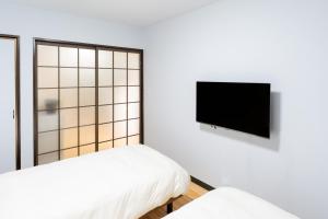 雀色方南 新宿駅まで14分 東京駅まで30分 方南町徒歩8分 最大2人 洗濯機 キッチン 電子レンジ