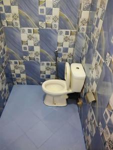 New Dinu Holiday Inn