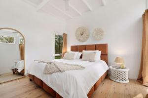 Bungalow 127 at Avalon pde, 800m walk to beach