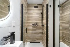 Newly Remodeled Home in the Heart of Orange County - Midway City