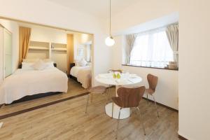 City Hotel Namba Suites