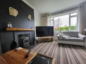 Carrigaline Delightful Home - 卡里格莱恩