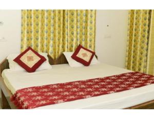 Himalayan Heights Hotel and Restaurant, Ukhimath