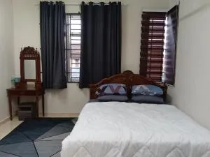 CHE SUE HOMESTAY 01 - Kampong Banggol Kulim