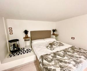 Queen Suite with Spa Bath